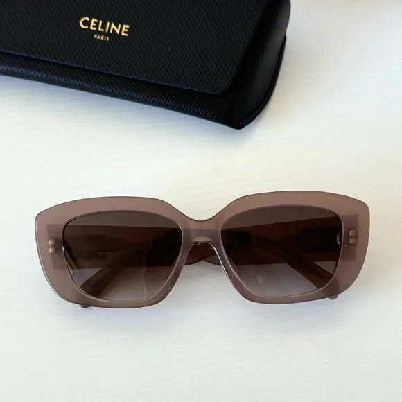 New! Celine sunglasses, Triomphe, CL40216U 45B, Authentic New! Celine sunglasses, Triomphe, CL40216U 45B, Authentic  main image 4